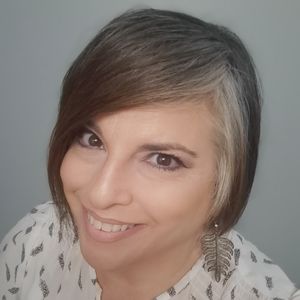 Meet your Posher, Lizz